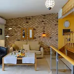 Agali 1 Superior Maisonette * Kalamata