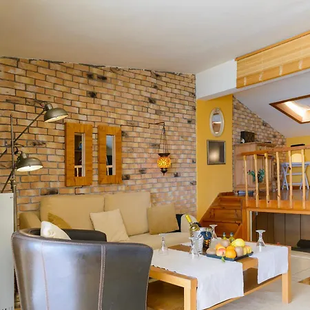 Agali 1 Superior Maisonette * Kalamata