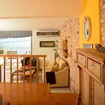 Agali 1 Superior Maisonette *