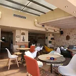 アパート Agali 1 Superior Maisonette カラマタ