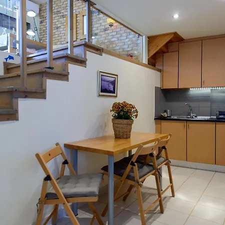 Agali 1 Superior Maisonette * Kalamáta