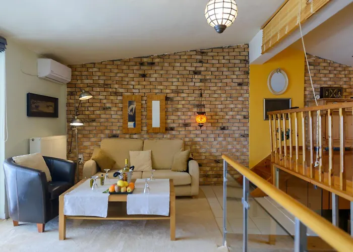 Agali 1 Superior Maisonette * Kalamáta